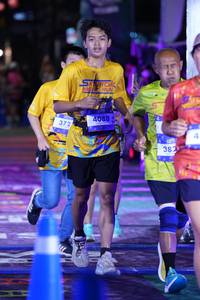 BIB: 372, 4088, 382
                            <button type="button" onclick="openModal(26226515)" class="btn btn-primary btn-sm float-right btn-popup" data-toggle="modal" data-target=".modal-high-quality">
                        <i class="fas fa-shopping-cart"></i> Add to Cart
                    </button>
                                            <button type="button" onclick="isThisMe(26226515, true)" class="btn btn-success btn-sm float-right btn-popup btn-isme hidden" data-toggle="tooltip" data-placement="bottom" title="นี่คือรูปของคุณใช่ไหม คลิกที่นี่เพื่อเอาเข้าอัลบั้ม">
                        <i class="fas fa-plus"></i> Add to album
                    </button>
                    <button type="button" onclick="isThisMe(26226515, false)" class="btn btn-warning btn-sm float-right btn-popup btn-isnotme hidden">
                        <i class="fas fa-ban"></i> Remove from album
                    </button>